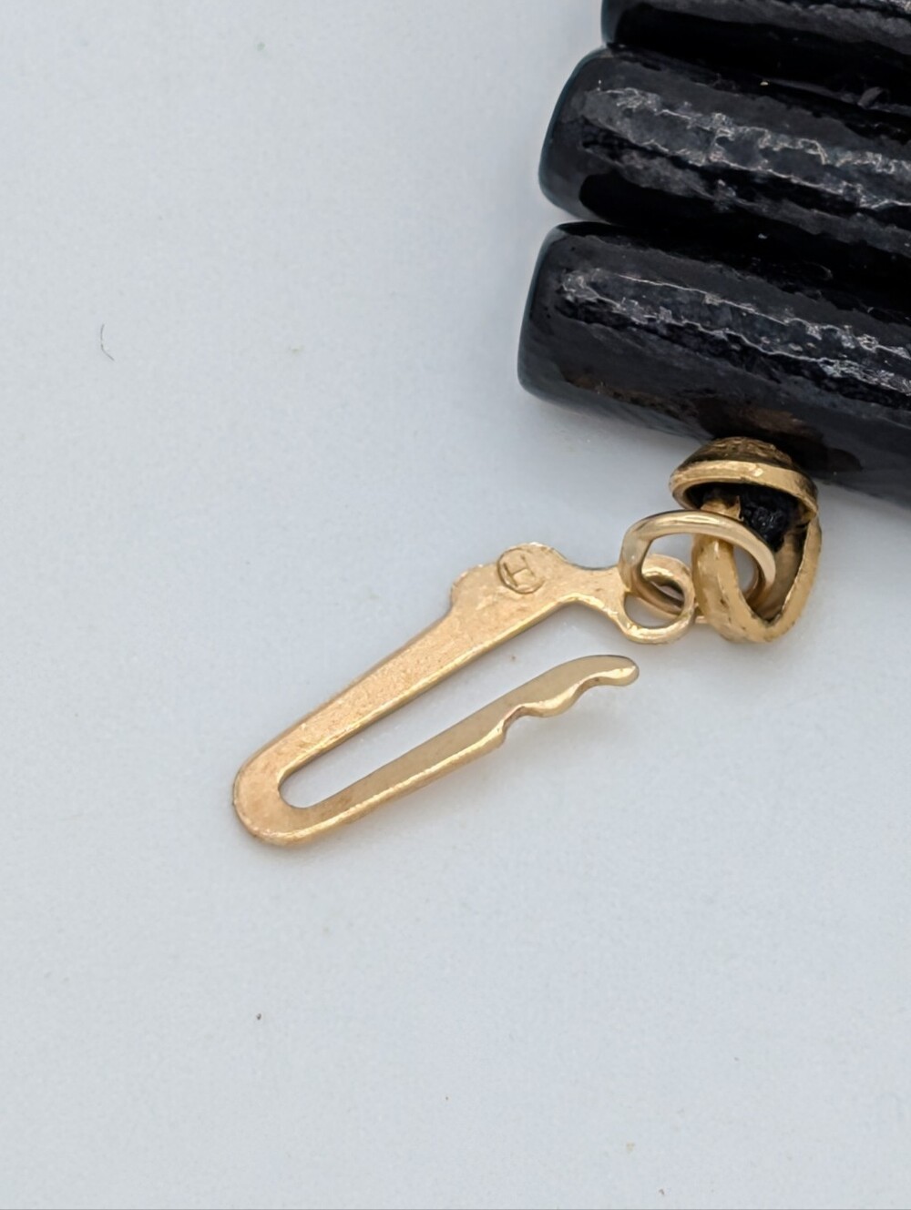 Genuine Black Coral 14k Gold Necklace 18" - Picture 6 of 8